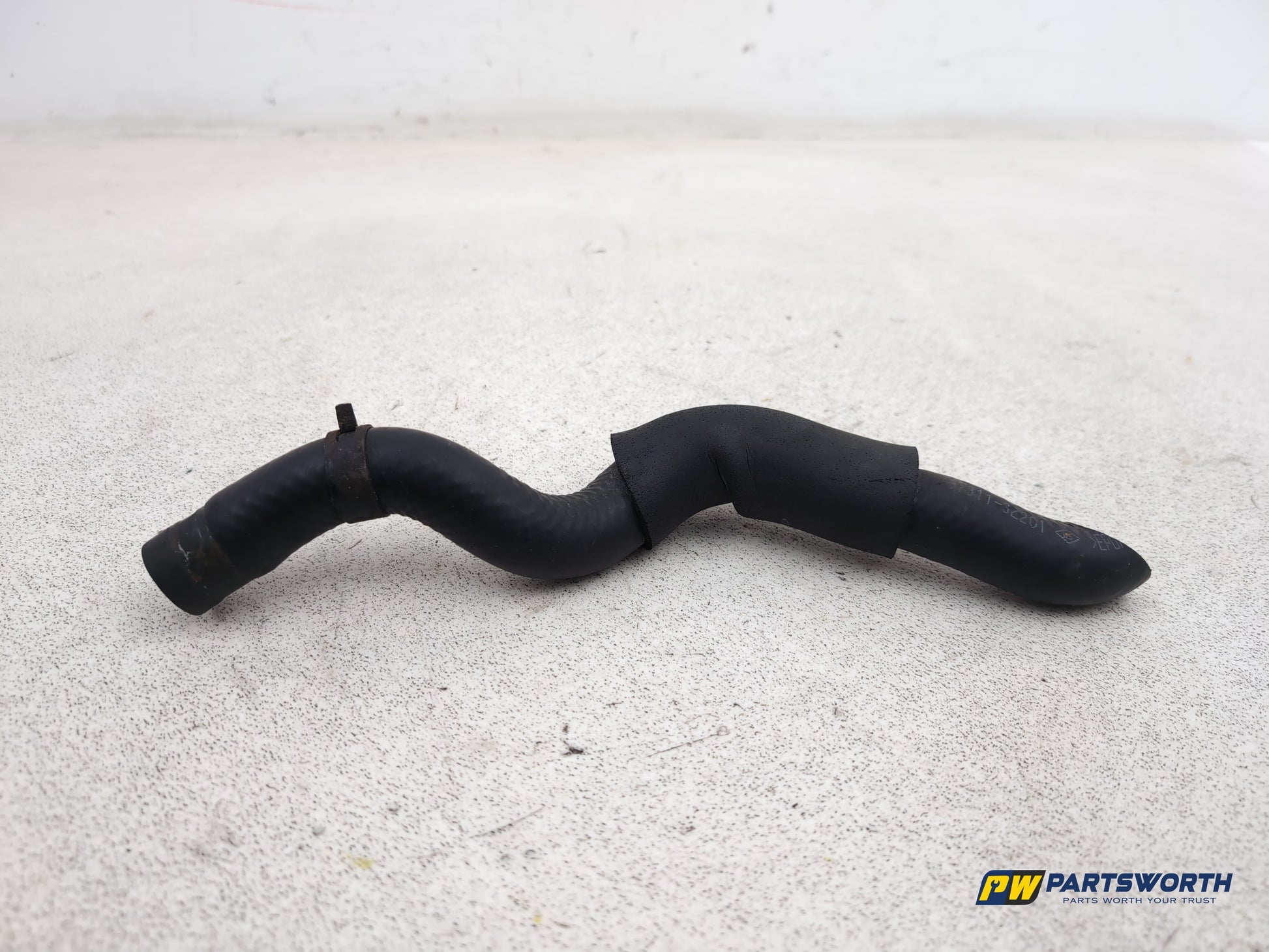 Hyundai I40 Style Diesel Engine Water Coolant Pipe Hose 973113z201 2011-2019 - photo 5