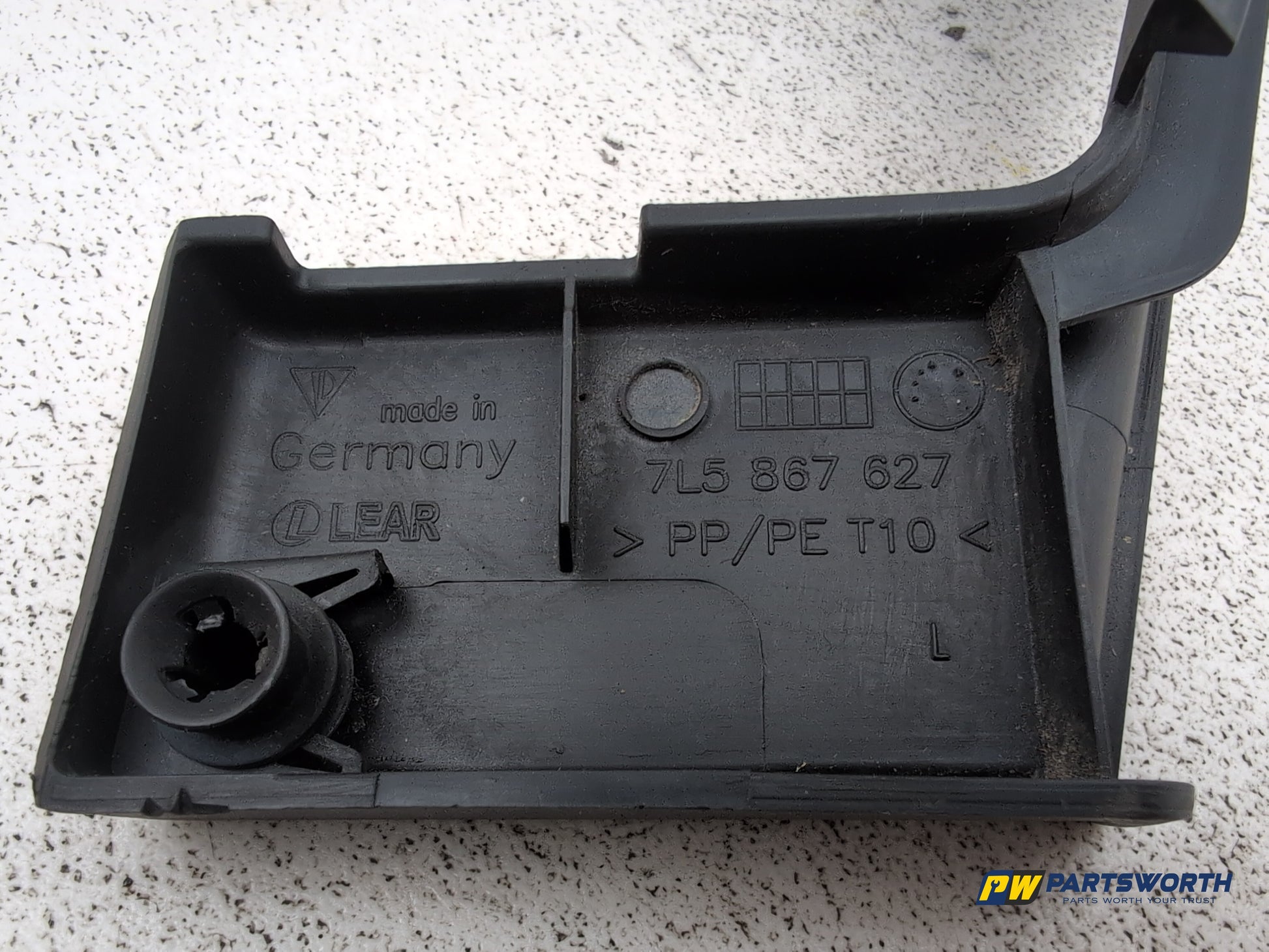 Porsche Cayenne Tiptronic S Left Side Tailgate Hinge Trim Cover Set 7l5867627 - photo 5