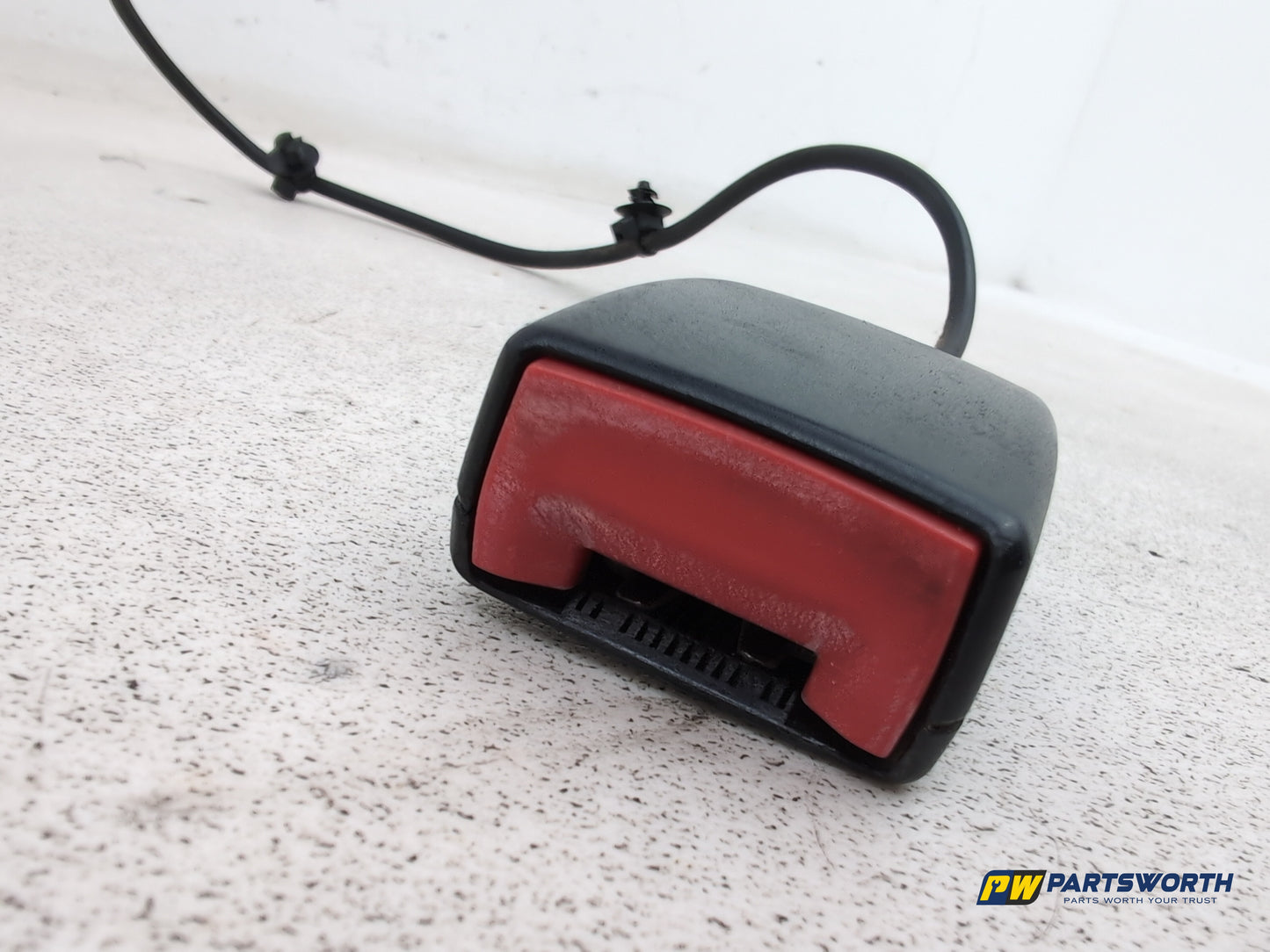 Porsche Cayenne Tiptronic S Seat Belt Holder Front Right 7l0857778 2003-2010 - photo 5