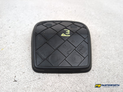 Peugeot 208 Active Rubber Mat Pad Trim 9677279377 2012-2019 - photo 5