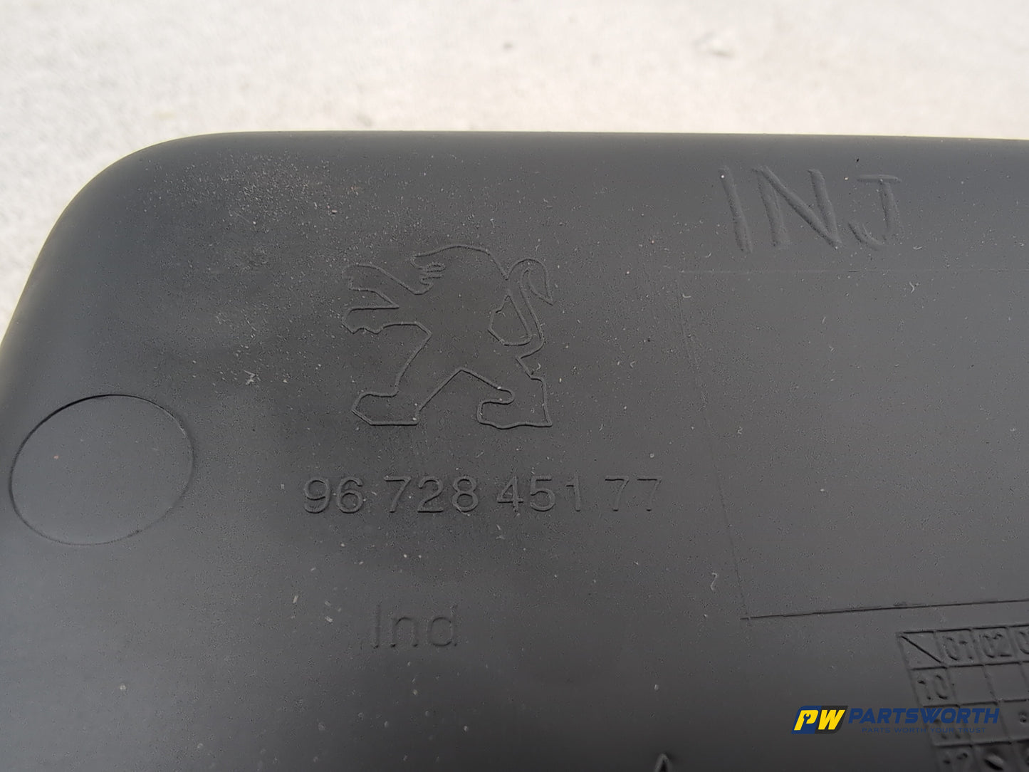 Peugeot 208 Active Centre Console Cup Holder Storage Box 9672845177 2012-2019 - photo 5