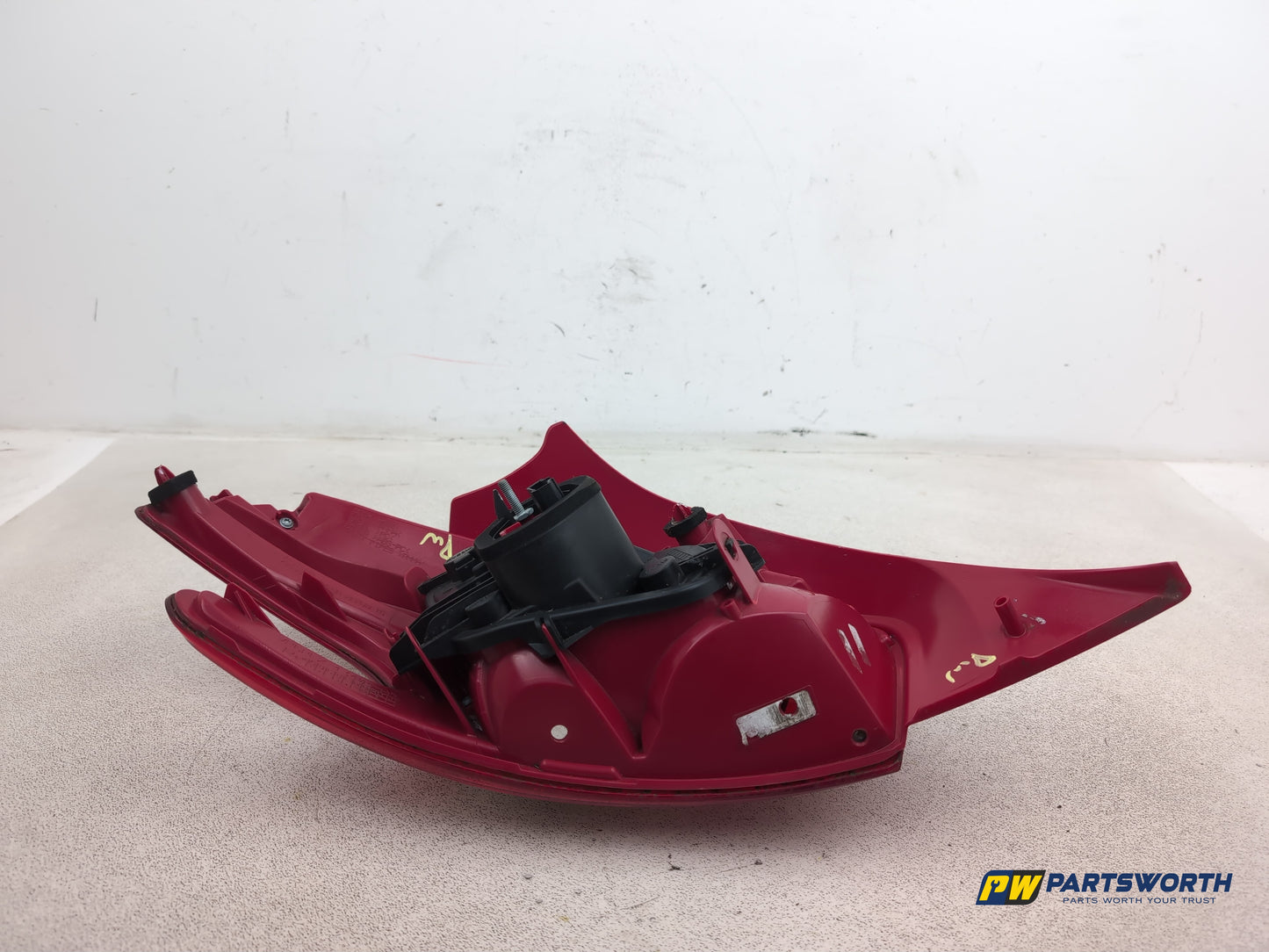 Peugeot 208 Active Lamp Assembly Rear Rh Driver Side 2012-2019 - photo 5