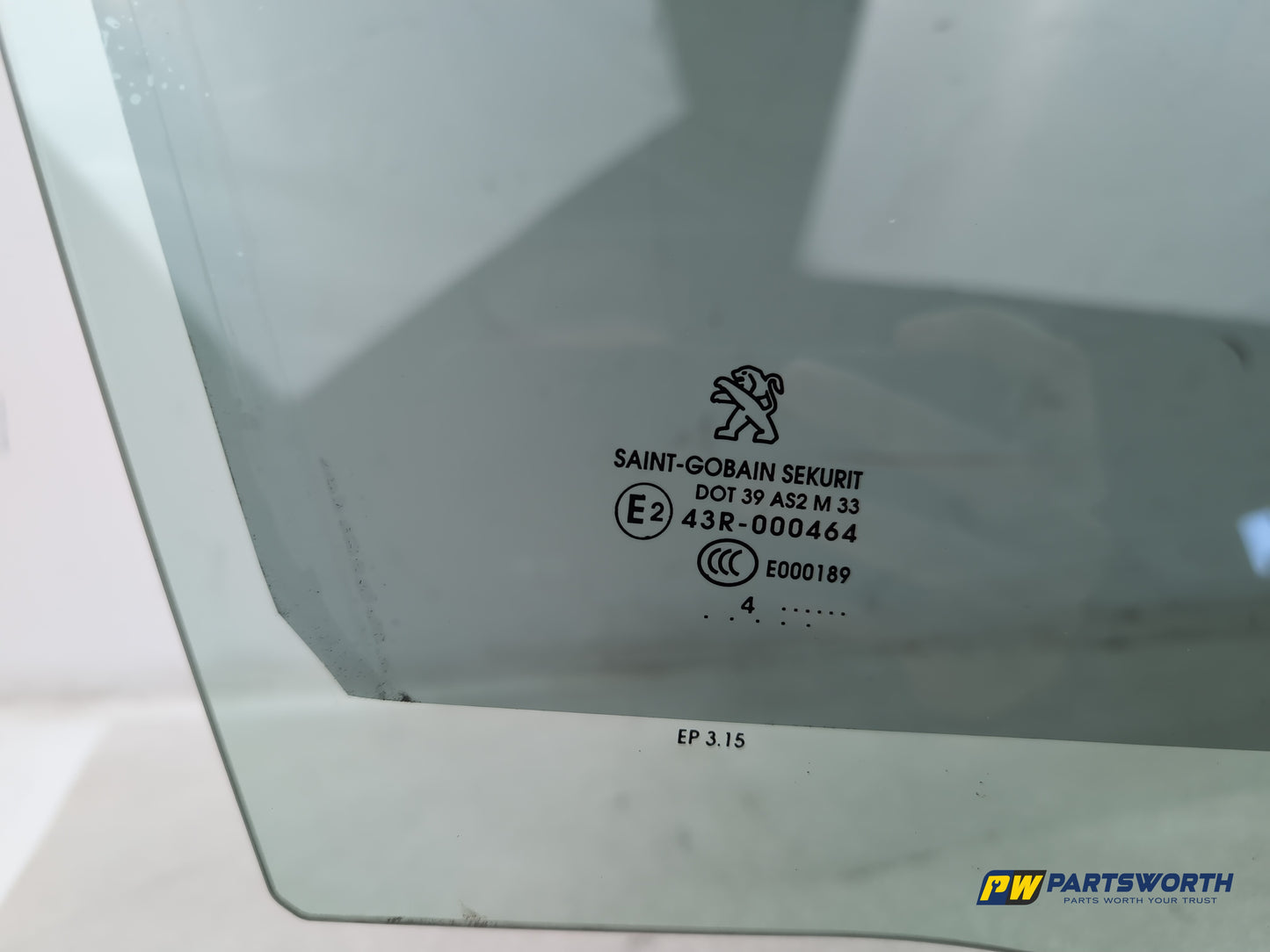 Peugeot 208 Active Tinted Door Glass Front Rh Driver Side 2012-2019 - photo 5