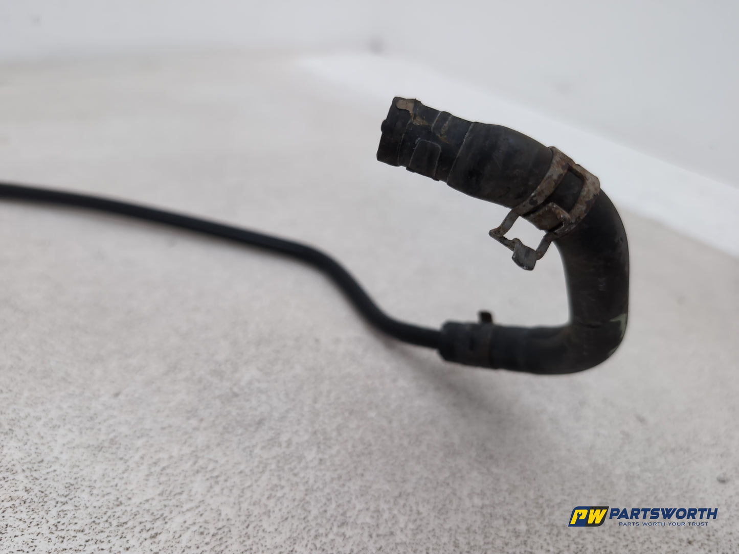 Ford Fiesta Zetec Petrol Power Steering Pipe 2012-2017 - photo 5