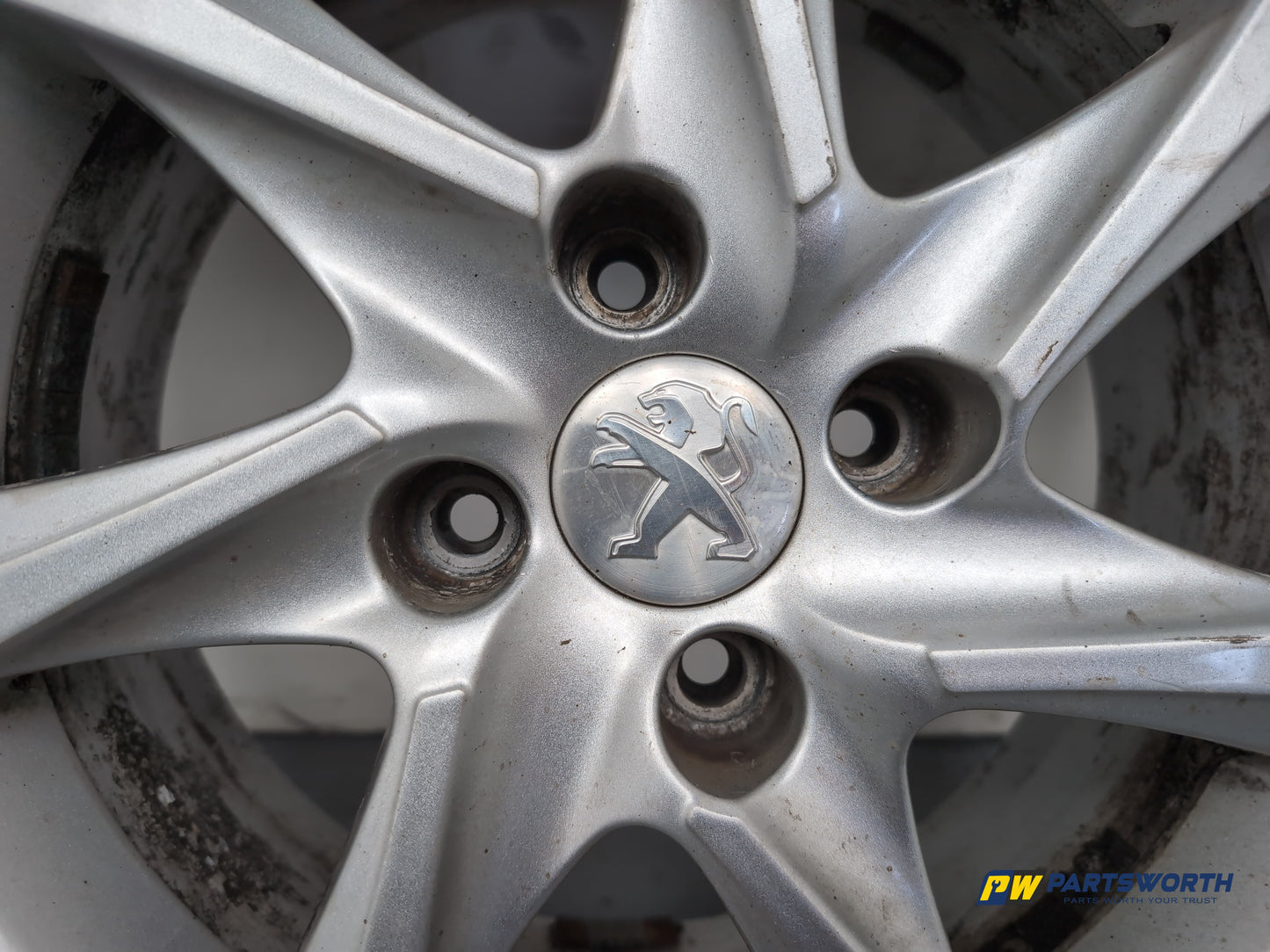 Wheel Road Alloy 5