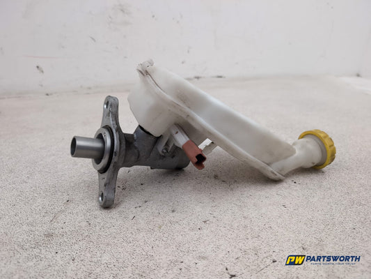 Brake Master Cylinder Assembly 5