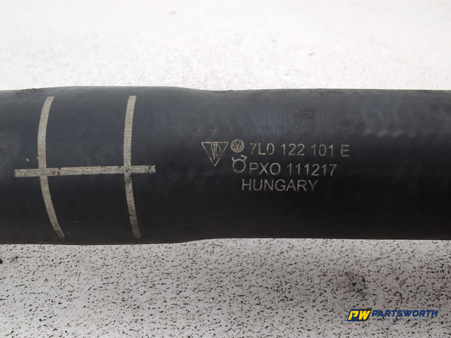 Porsche Cayenne Tiptronic S Radiator Coolant Water Pipe Top Hose 7l0122101e - photo 5