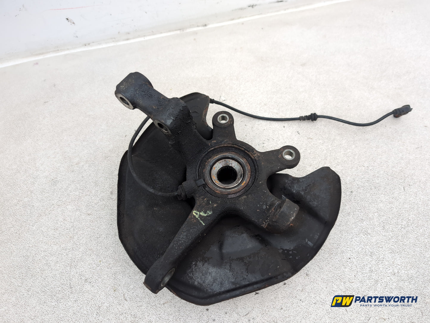 Mercedes-Benz B160 Sport Cvt Wheel Hub Front Rh Driver Side 2009-2011 - photo 5