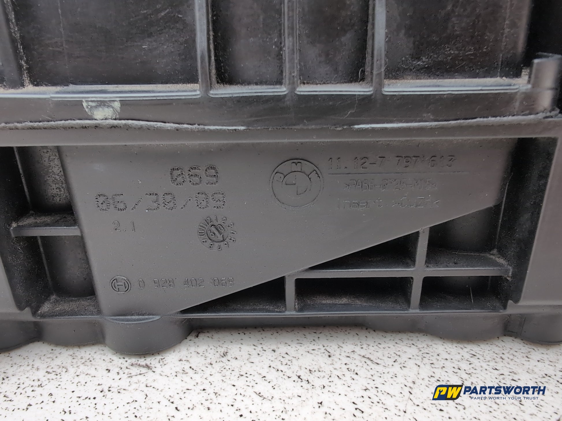 Engine Cover 5