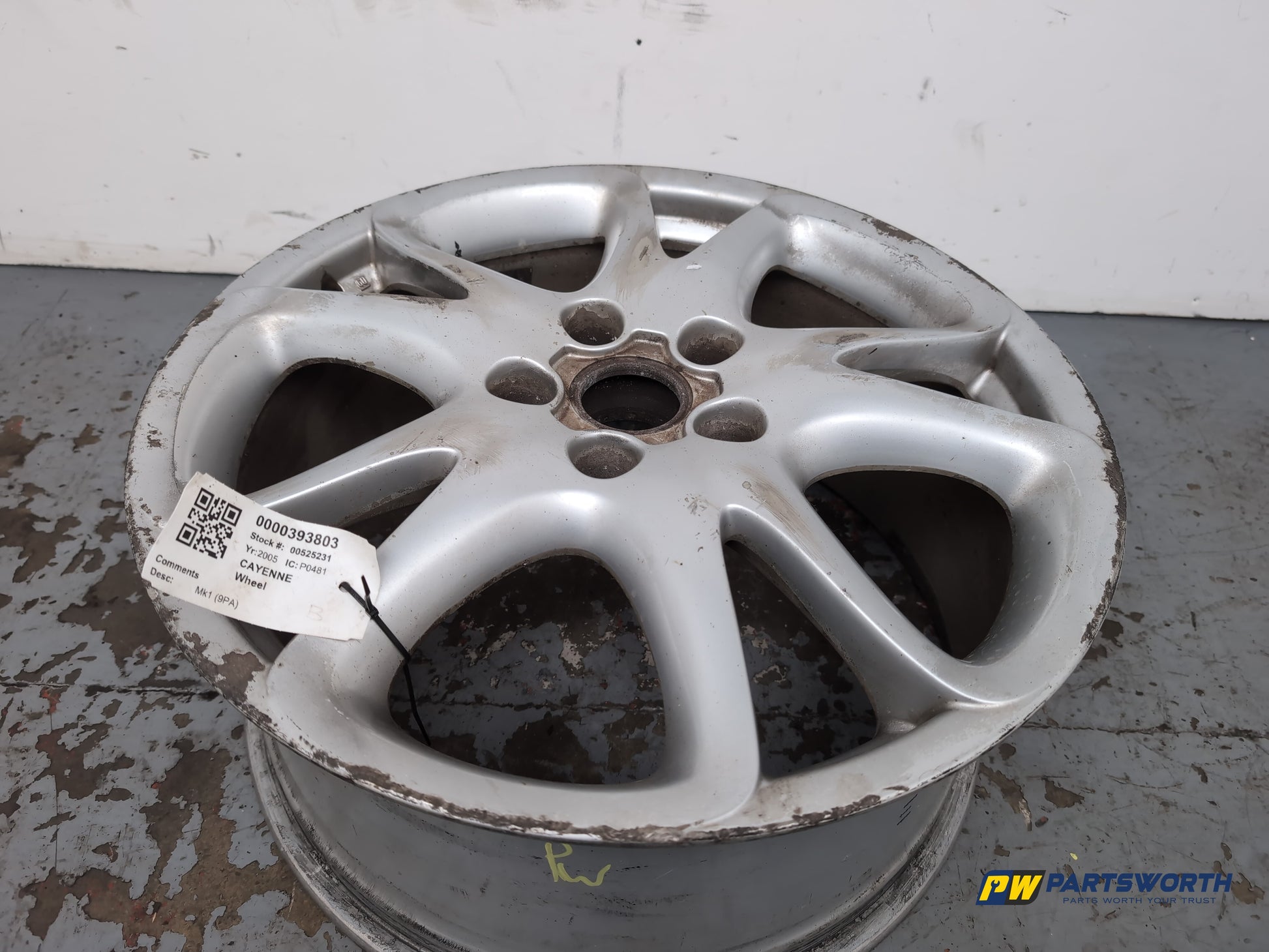 Wheel Road Alloy 5