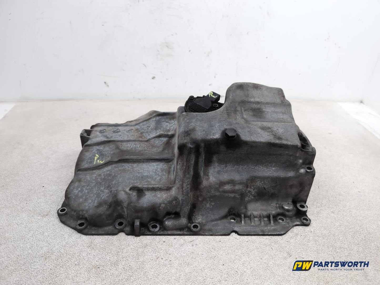 Bmw 1 3 Series E81 E82 E87 E90 E91 E92 Diesel Engine Sump 7797969 2008-2012 - photo 5