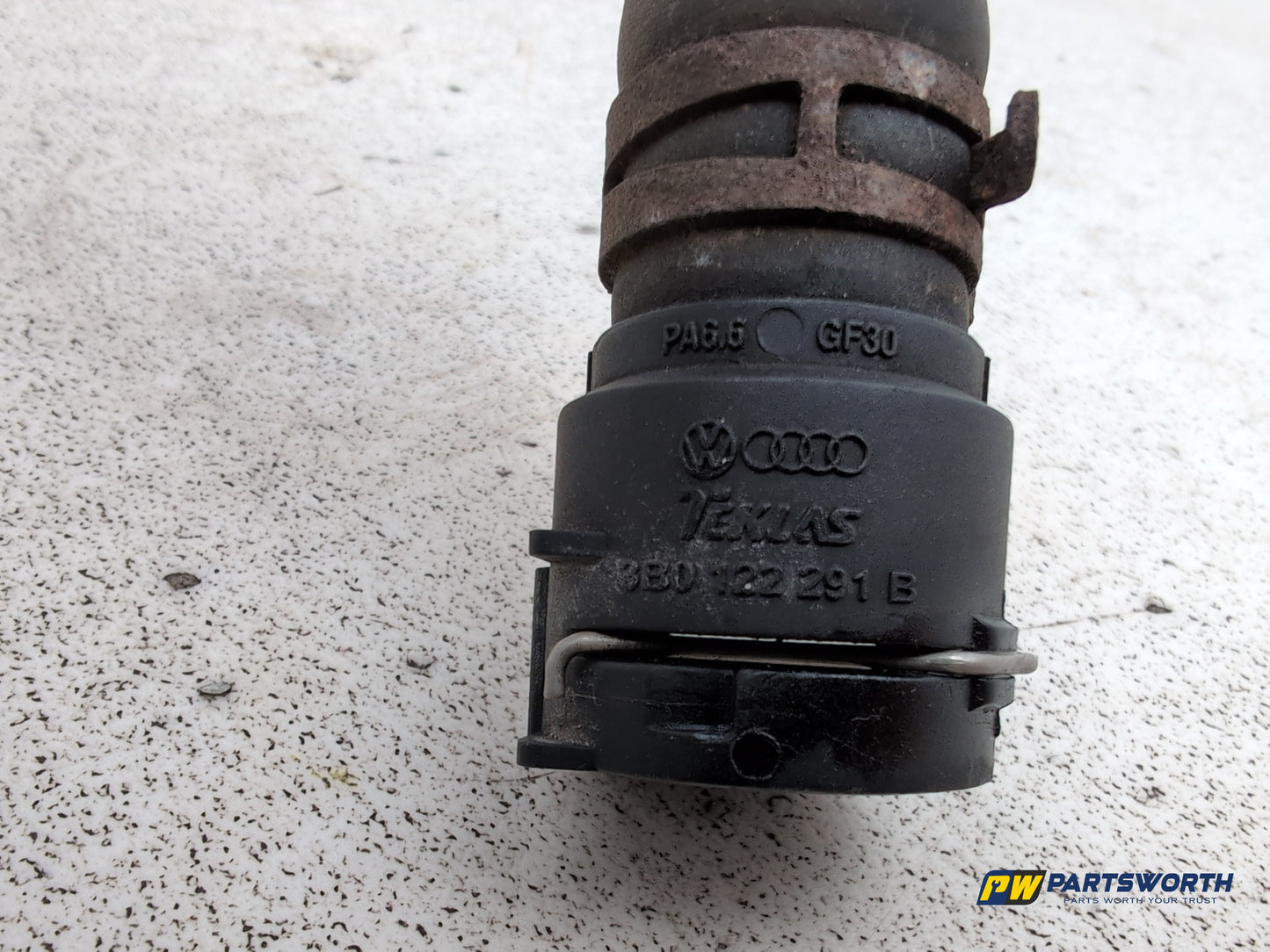 Audi A3 Sport Tfsi Water Coolant Pipe 3b0122291b 2008-2012 - photo 5