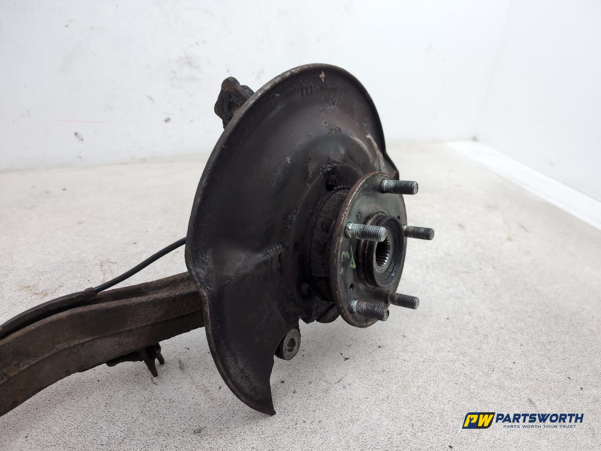 Wheel Hub Front LH 5