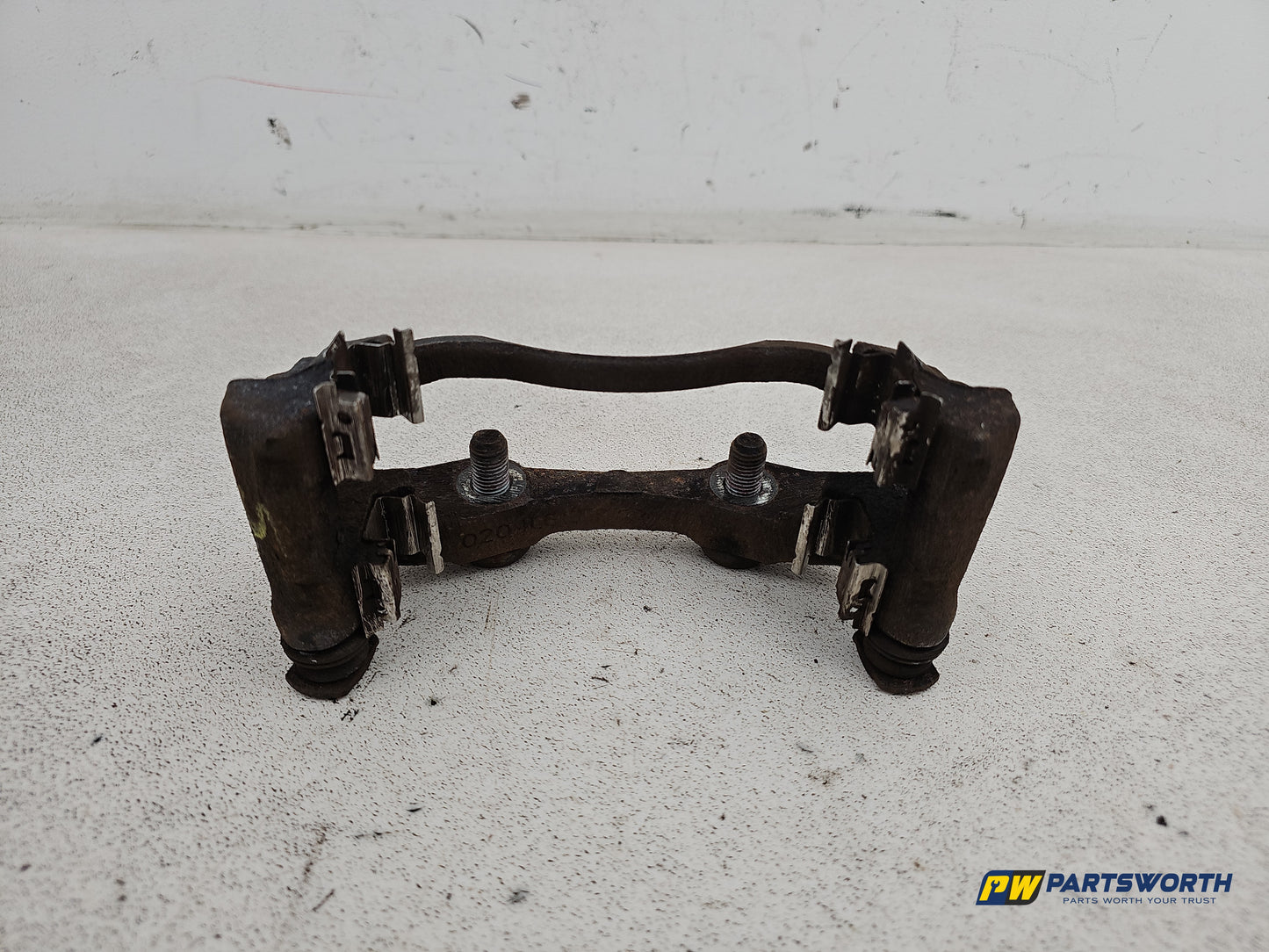 Citroen C3 Edition Puretech Brake Front Caliper Support Lh Passenger Side - photo 5