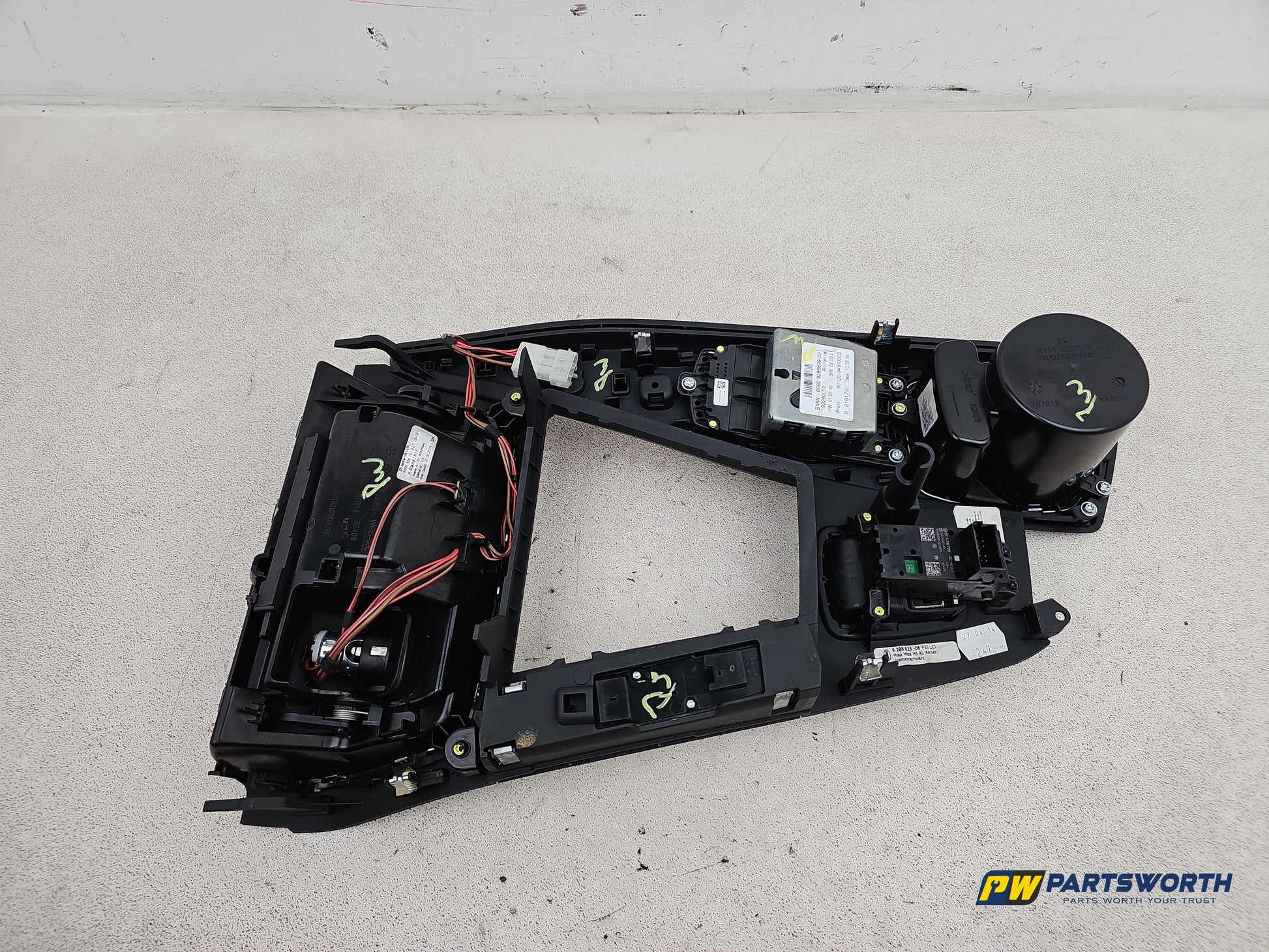 Bmw 520d Se Centre Console 2013-2015 - photo 5