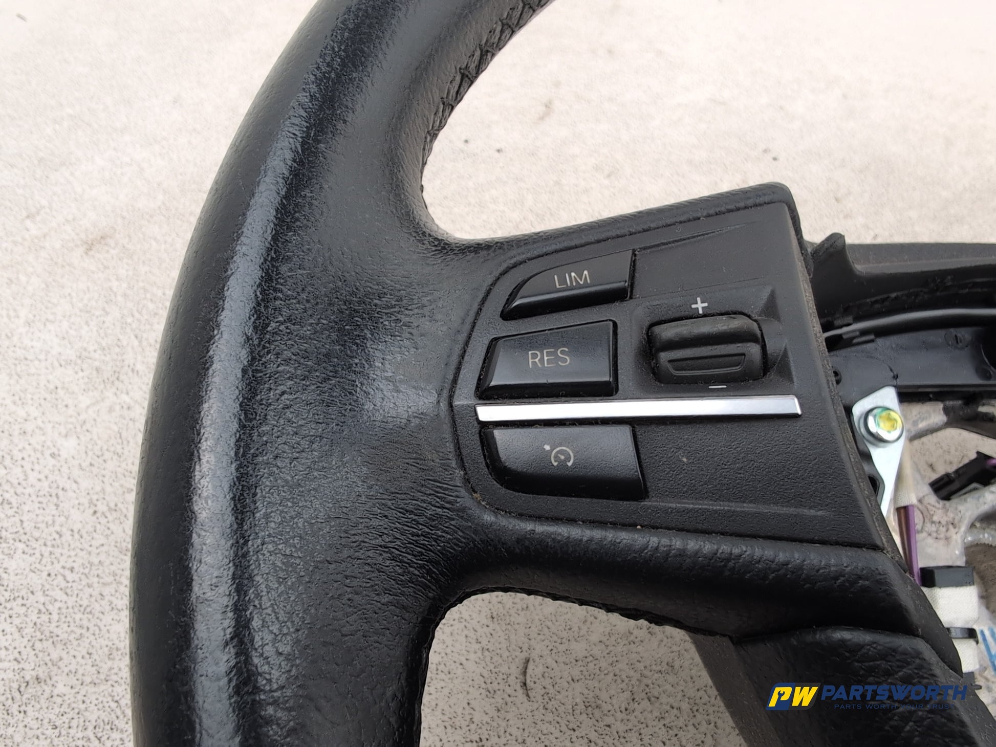 Bmw 520d Se Steering Wheel 9229480 2013-2015 - photo 5