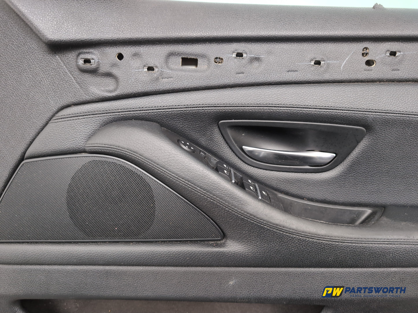 Door Front RH 17