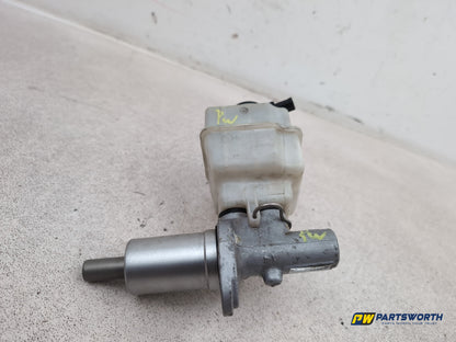Brake Master Cylinder Assembly 5