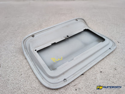 Bmw 5 Series 520d Se Fuel Filler Flap Alpine White 300 2013-2017 - photo 5