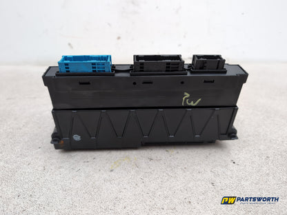 Bmw 5 6 Series F06 F10 F11 F12 F13 Front Fuse Relay Box & Junction Box 9252815 - photo 5