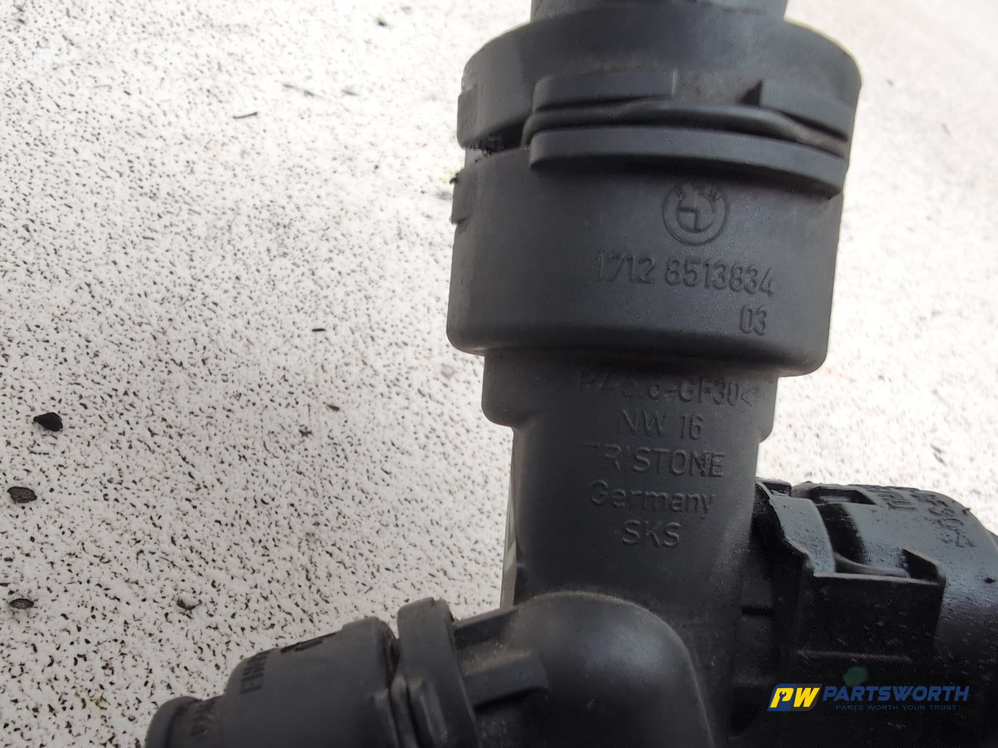 Bmw 5series 520d Se Coolant Hoses Set 8513834 2013-2017 - photo 5