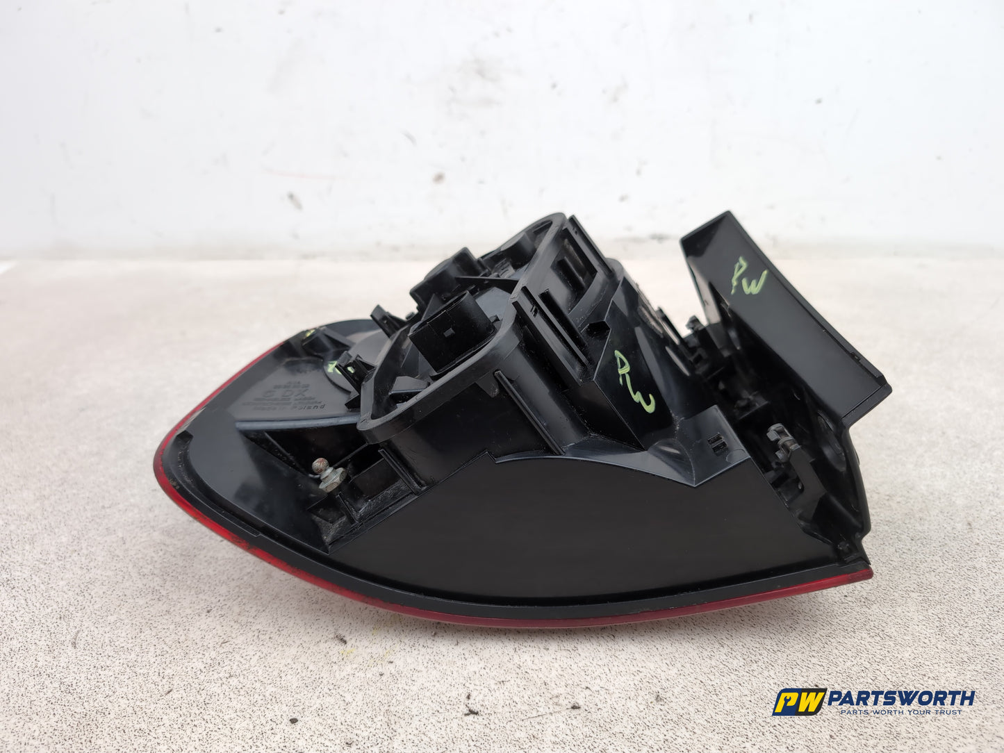 Volkswagen Touareg Altitude V6 Tdi A Lamp Assembly Rear Rh Driver Side 2007-2009 - photo 5