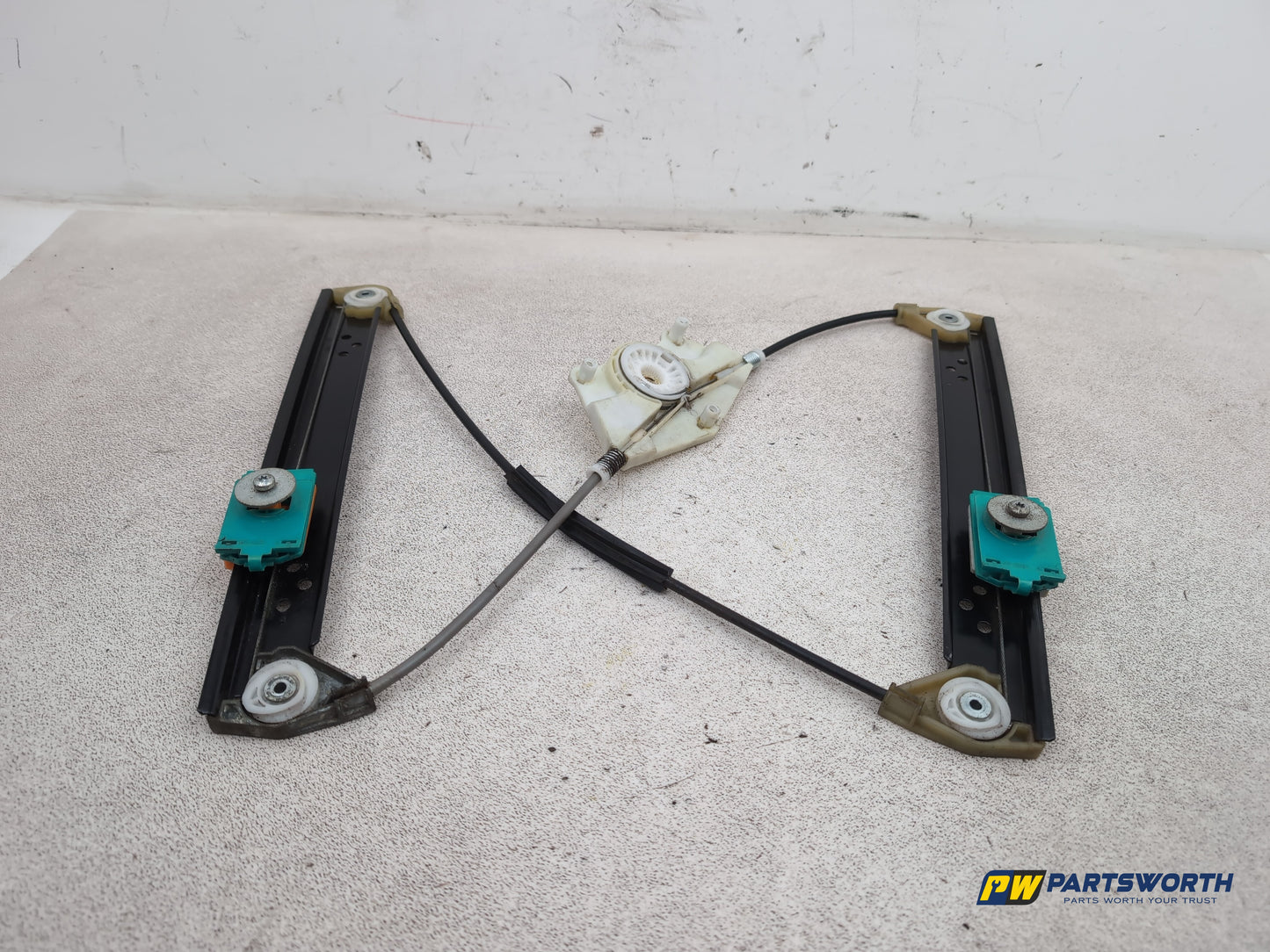 Door Rear Window Regulator LH 5