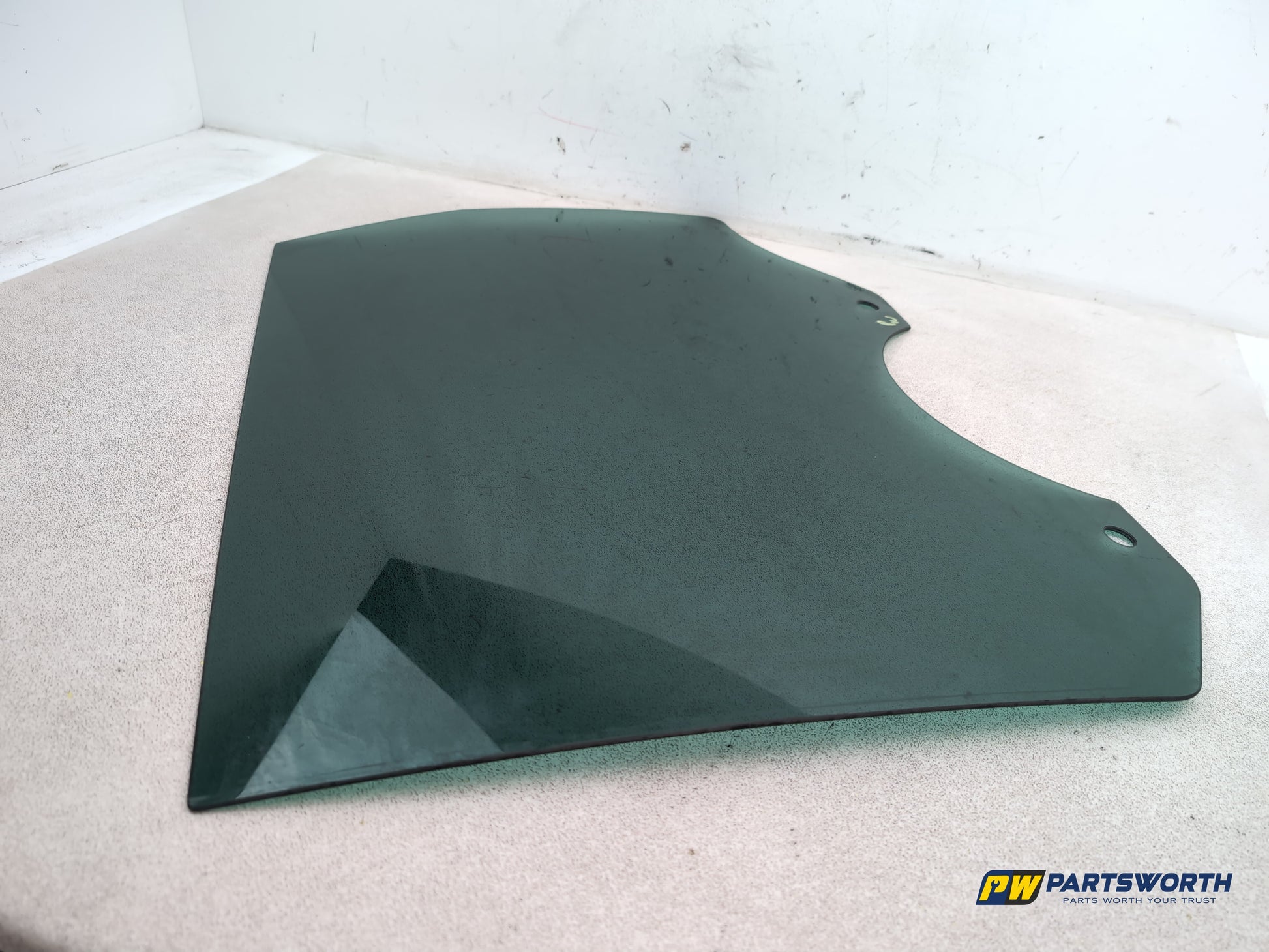 Door Glass Rear LH 5