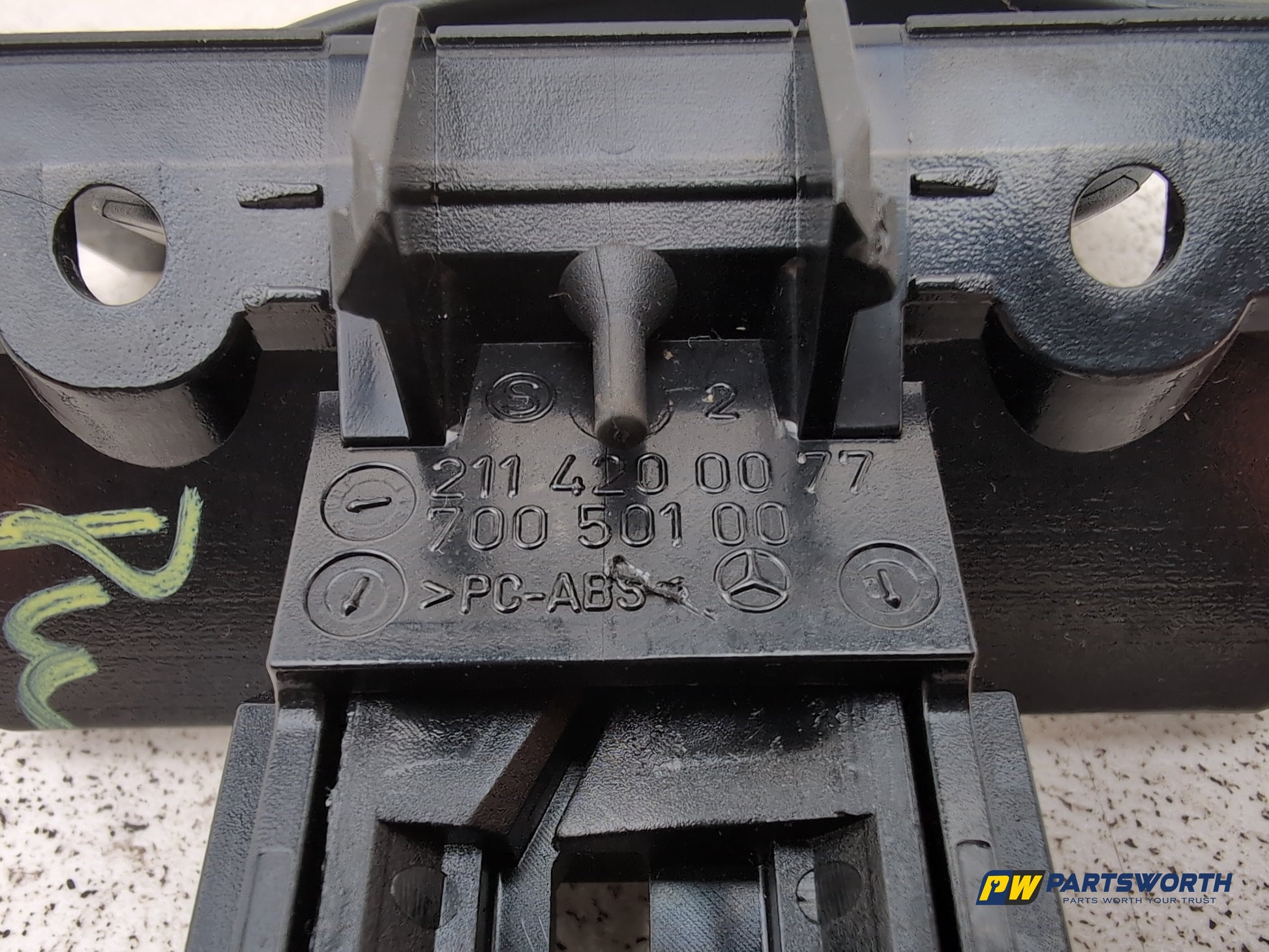 Mercedes Cls 320 Cdi Auto Guide Release Handle Bracket A2114200077 2007-2008 - photo 5
