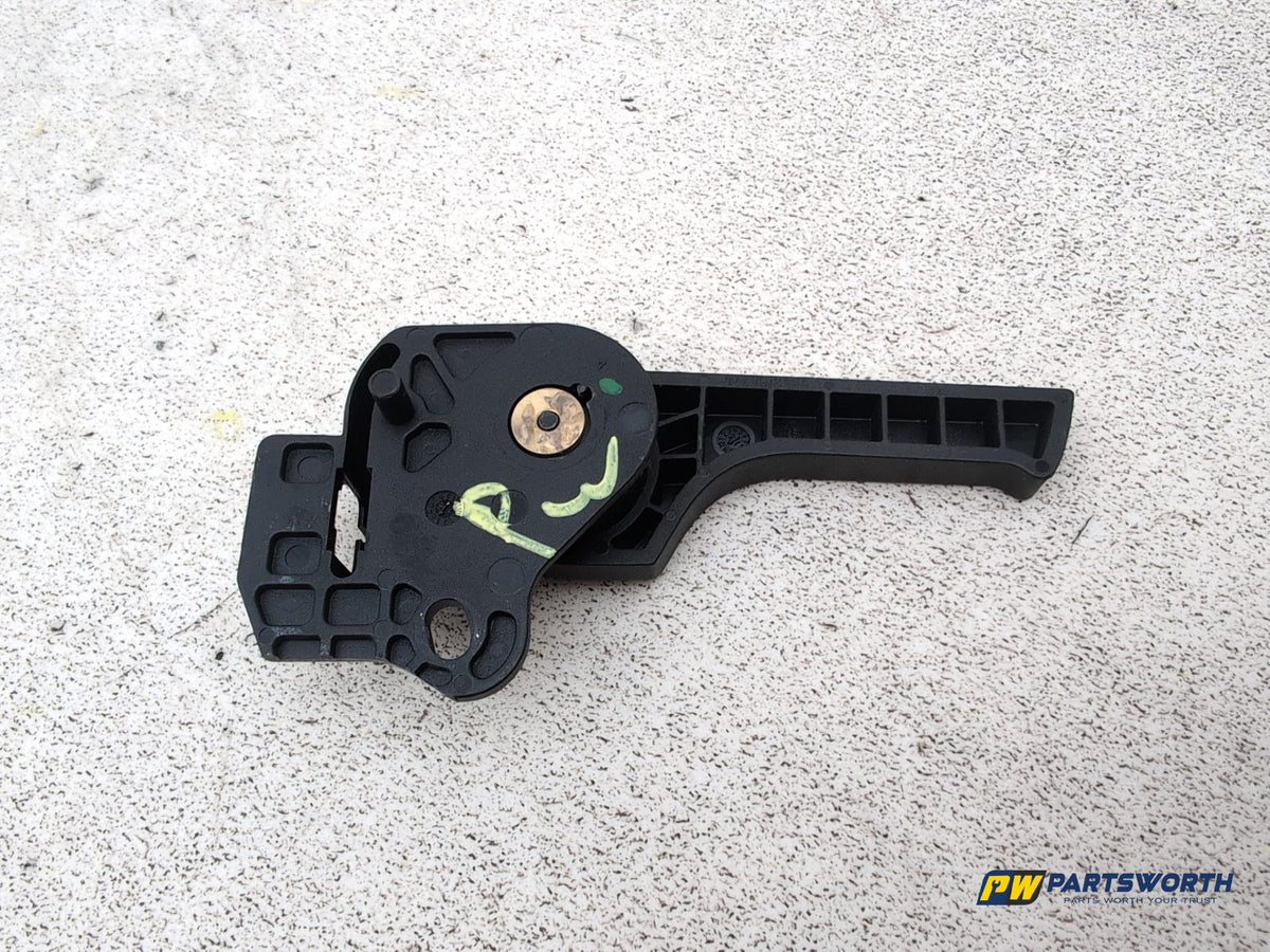 Bonnet Release Handle 5