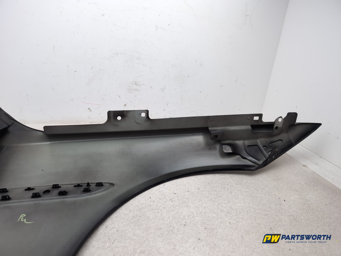 Wing Front LH 11
