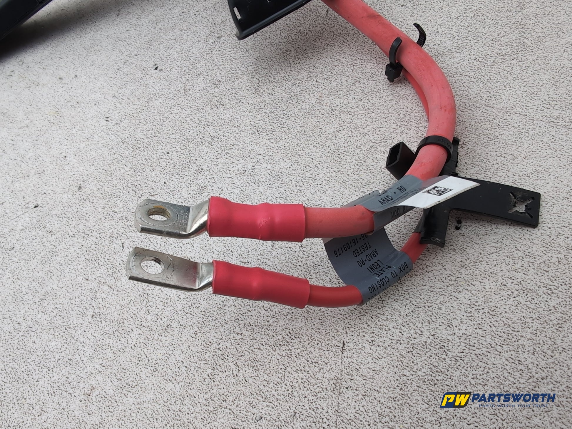 Jaguar Xf Portfolio D Positive Battery Cable With Fuse Box Terminal Hx6314300da - photo 5