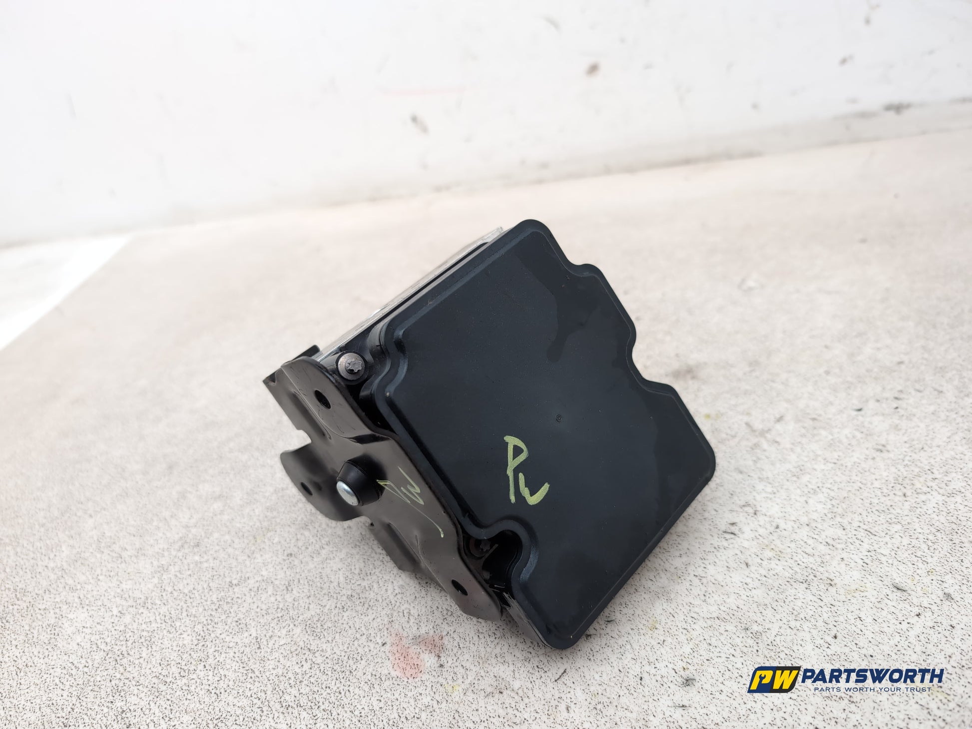 Jaguar Xf Portfolio D Abs Pump Hx7314f447af 2015-2017 - photo 5