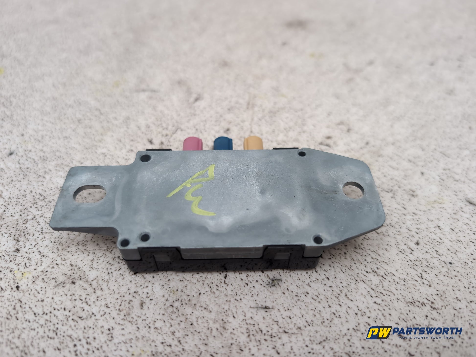 Jaguar Xf Portfolio Aerial Antenna Amplifier Module Unit Dpla19c097ba 2015-2017 - photo 5
