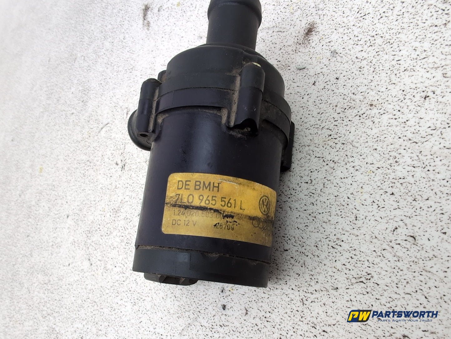 Volkswagen Touareg Altitude V6 Aux Heater Water Pump Control Valve 7l0965561l - photo 5
