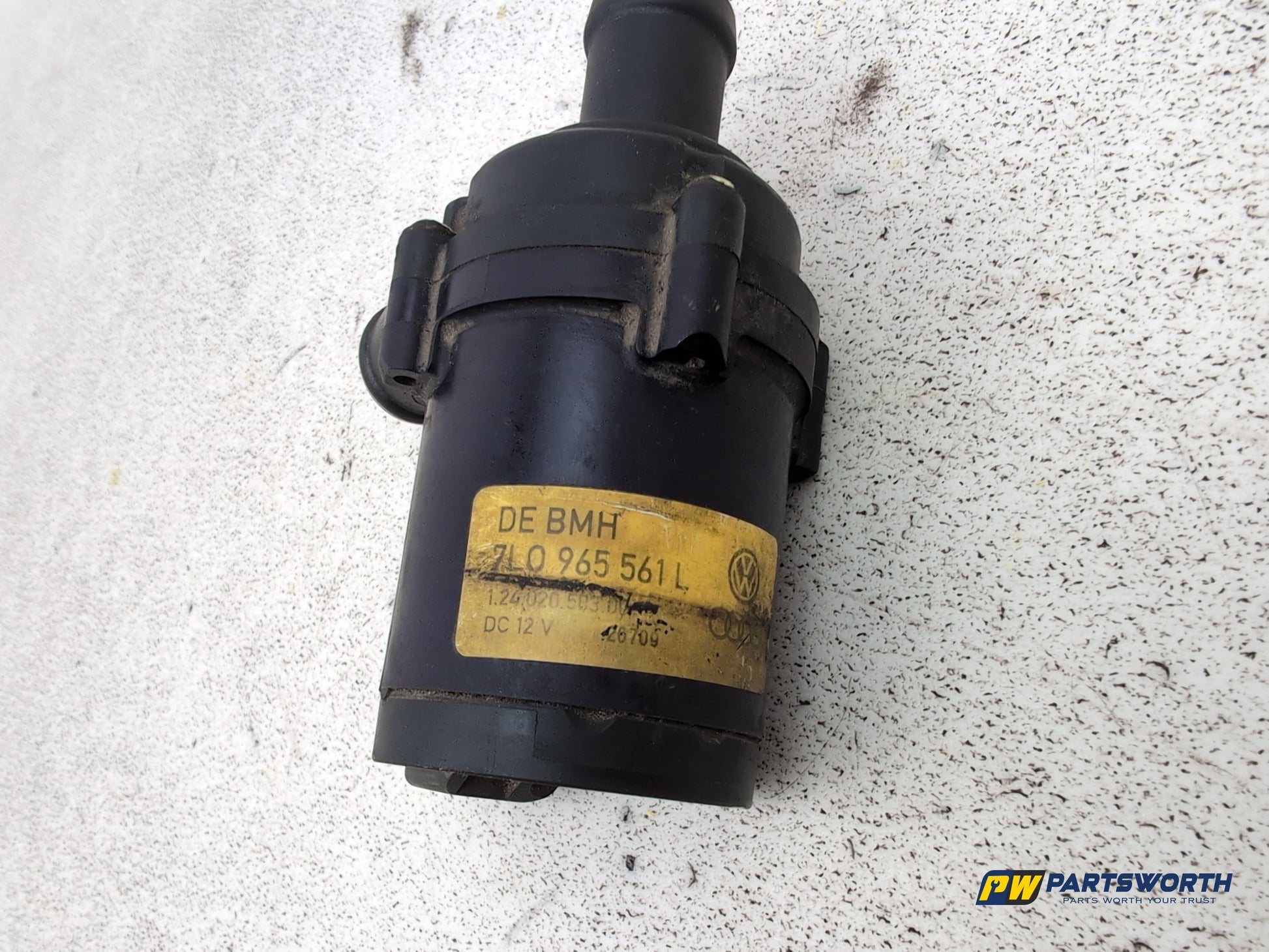 Volkswagen Touareg Altitude V6 Aux Heater Water Pump Control Valve 7l0965561l - photo 5