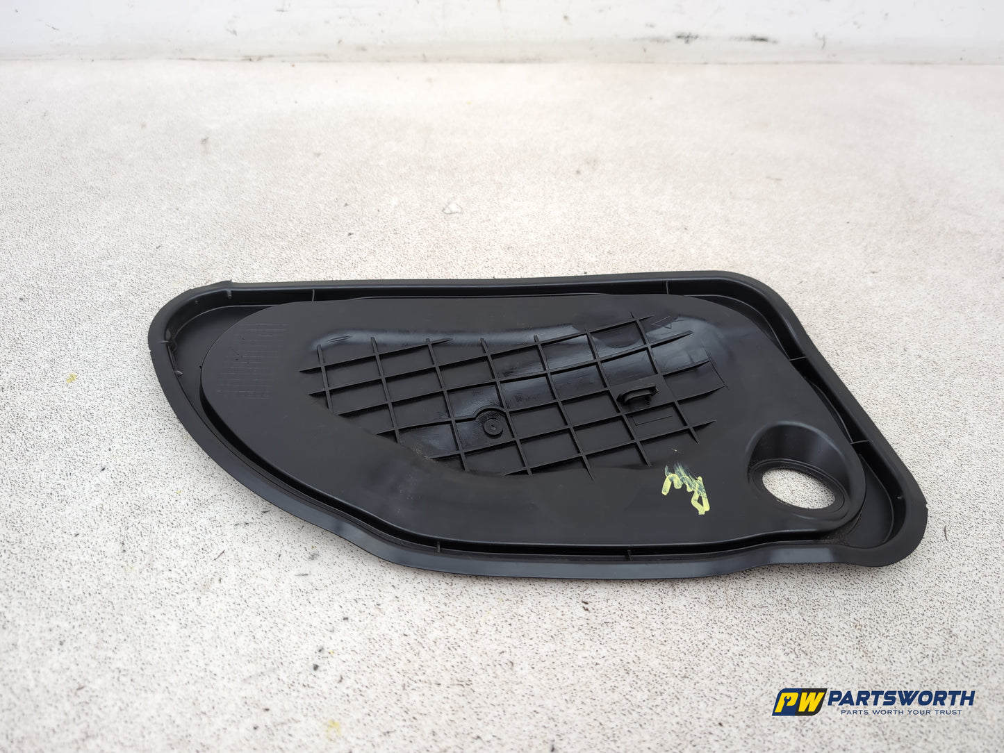Audi A4 S Line Black Edit Quat Right Door Locking Mechanism Access Cover Panel - photo 4