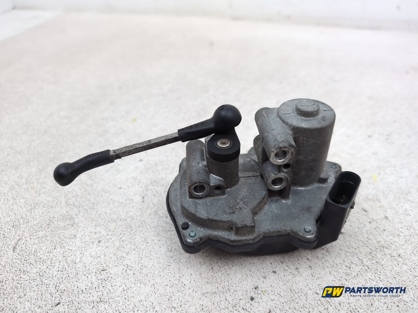 Volkswagen Touareg Altitude V6 Actuator Swirl Flaps Intake Manifold A2c53289031 - photo 5