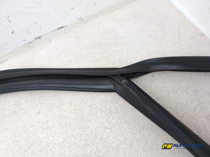 Audi A4 S Line Black Edit Tdi Quat Door Weather Seal Rubber Right Window Guide - photo 5