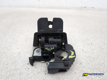 Audi A4 S Line Black Edit Tdi Quat Boot Lid Lock 2012-2015 - photo 5