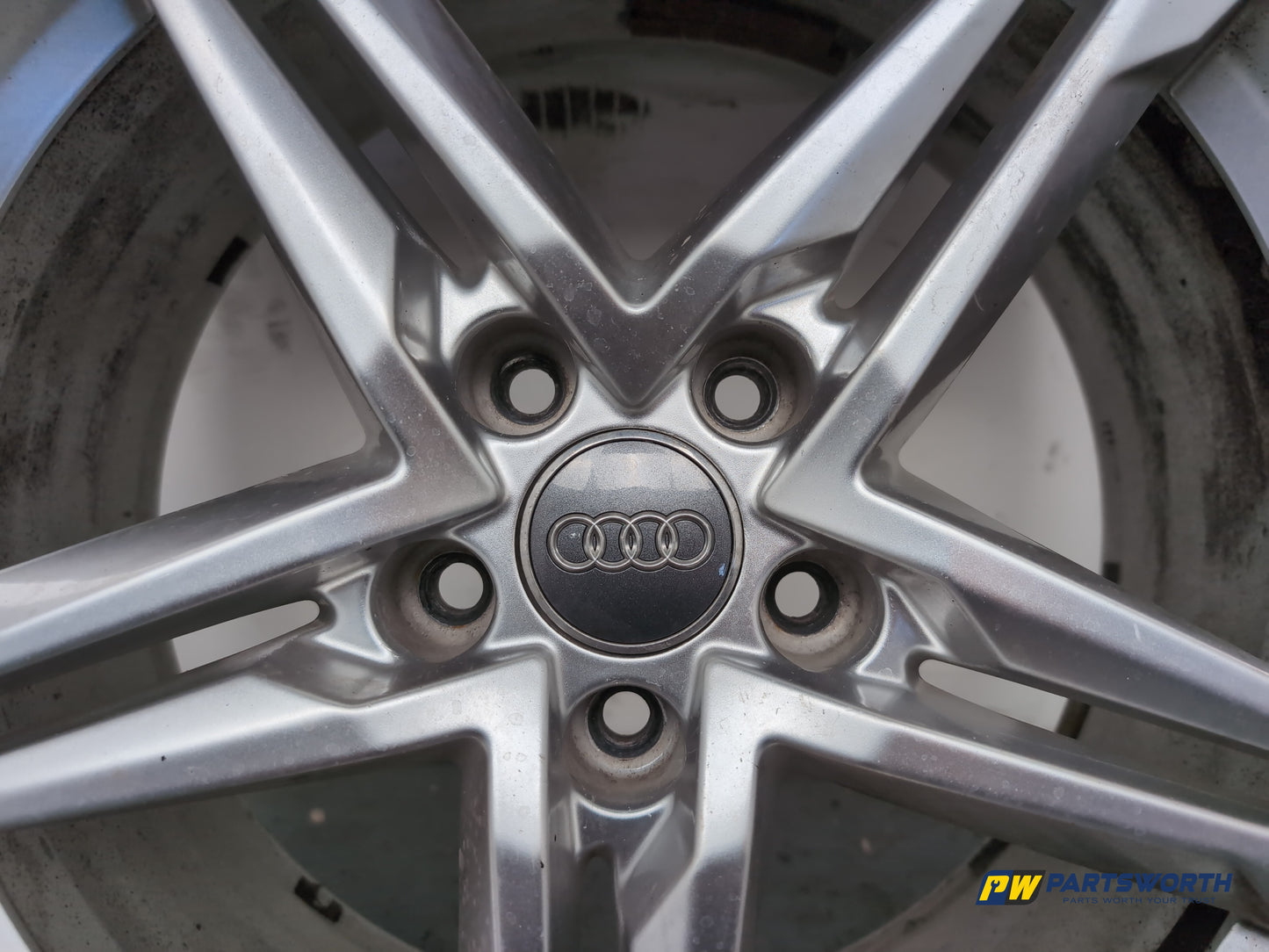 Wheel Road Alloy 5
