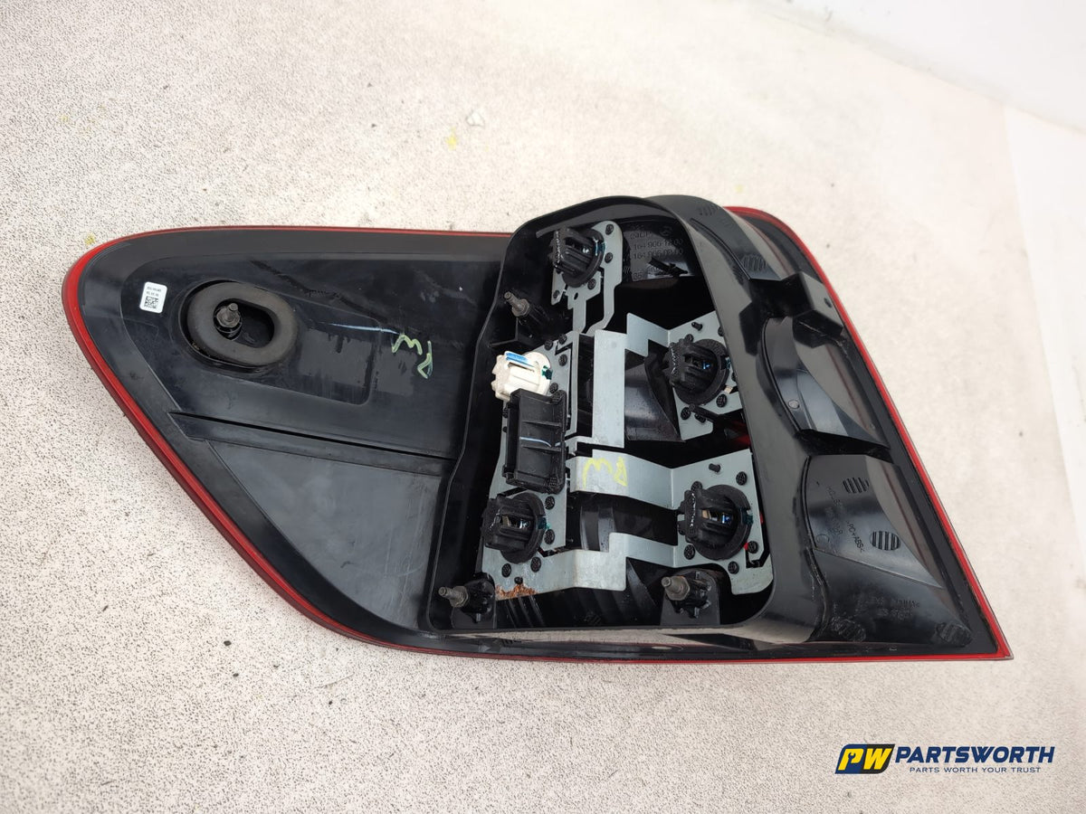 Lamp Assembly Rear RH 5