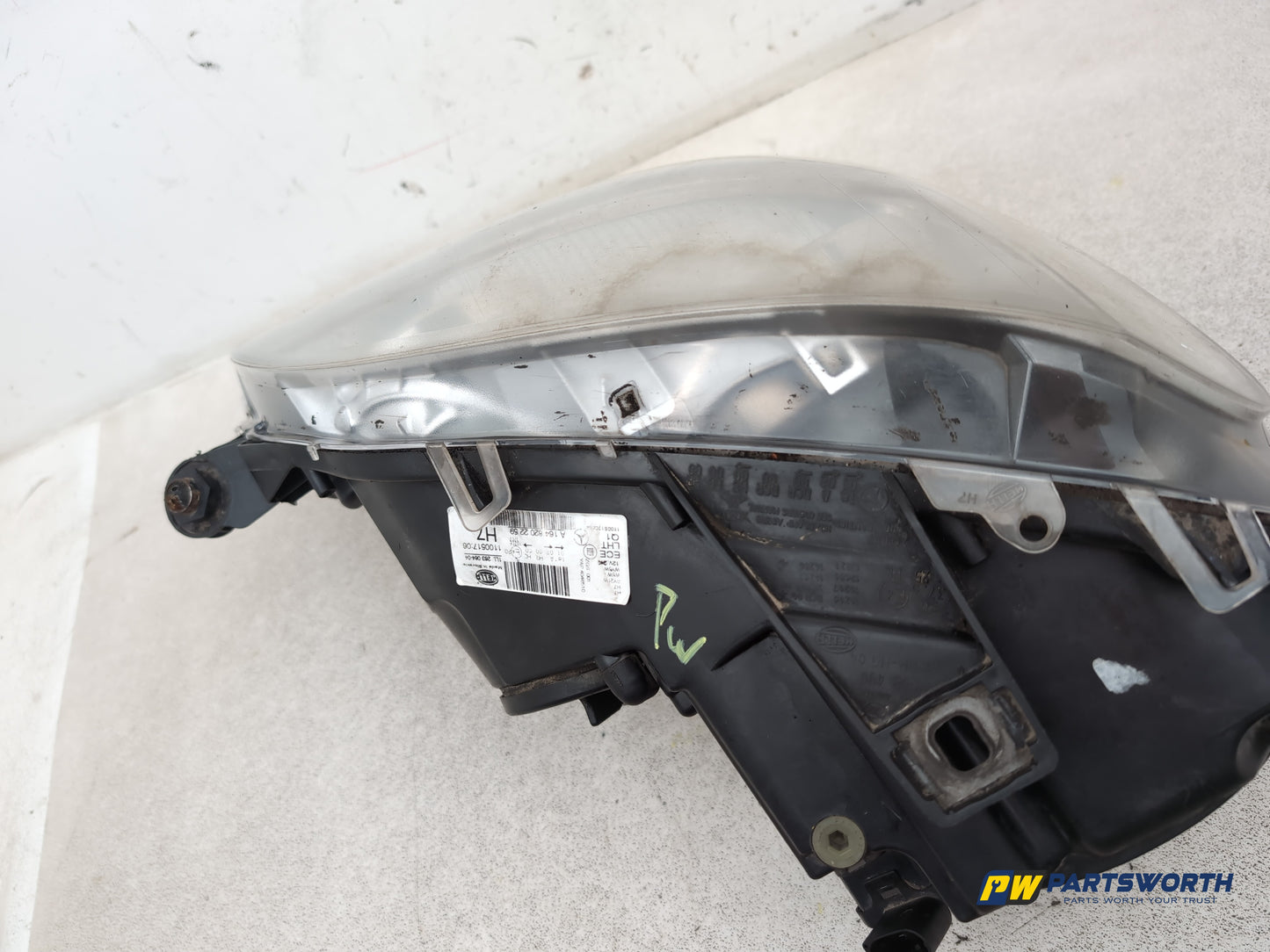 Headlamp RH 9