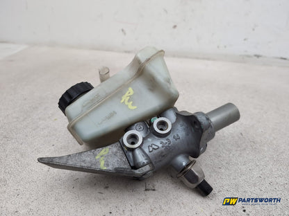 Brake Master Cylinder Assembly 5