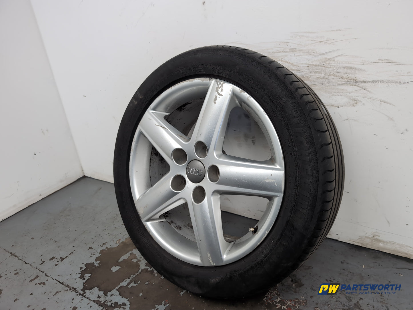 Wheel Road Alloy 5