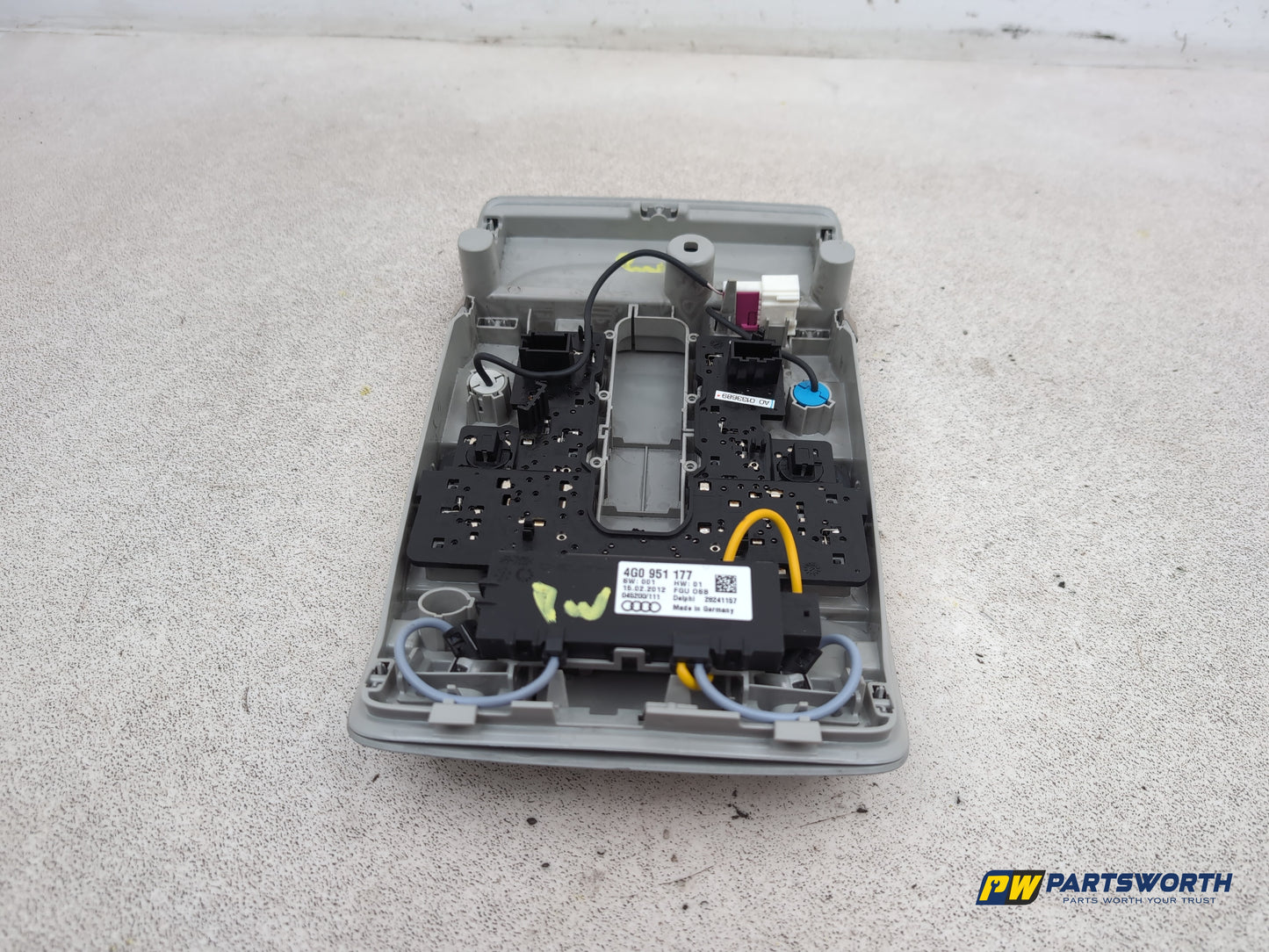 Audi A6 Se Tdi Quattro Auto Interior Reading Lights 4g0951177 2011-2012 - photo 5
