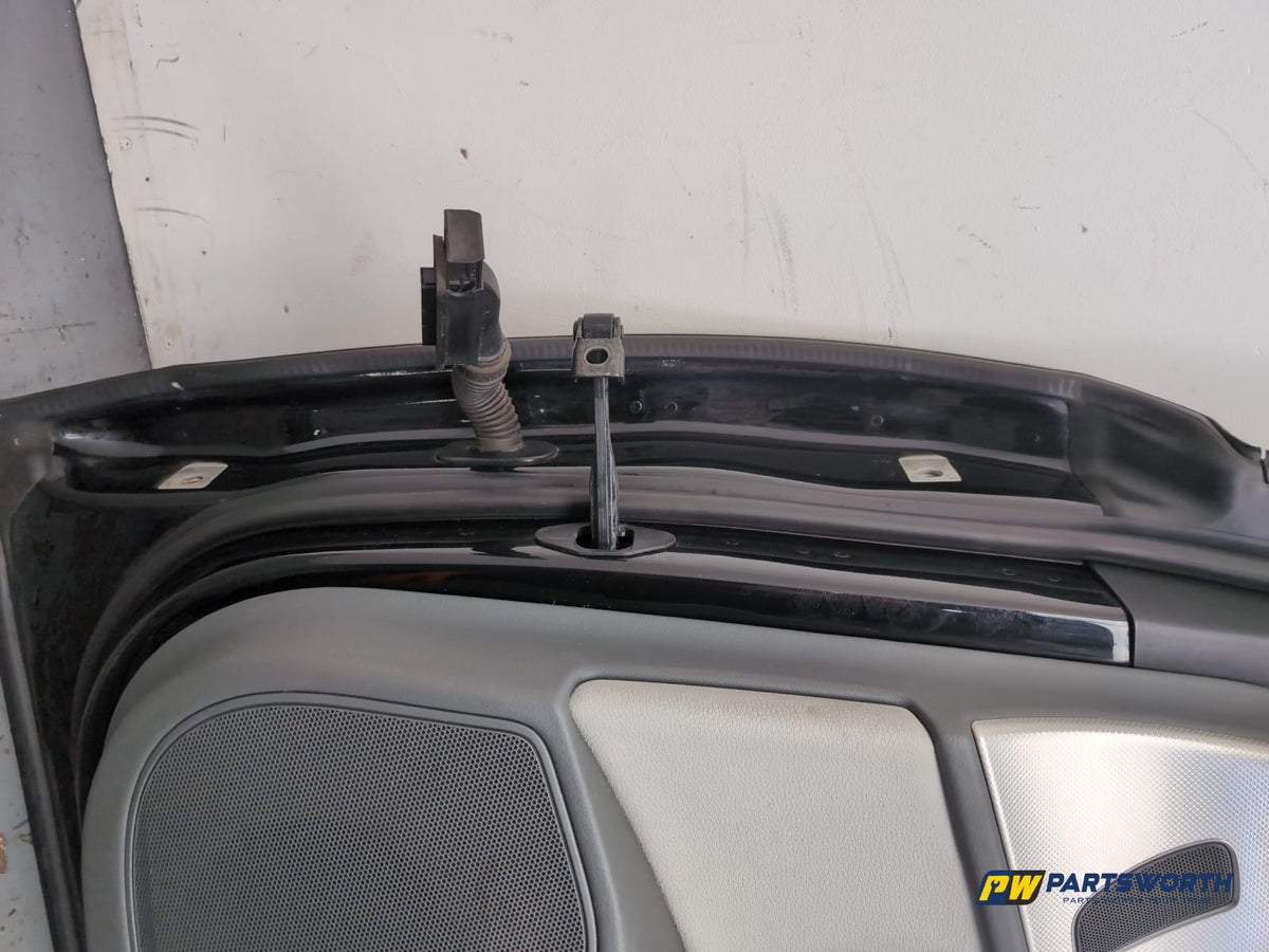 Door Rear RH 11