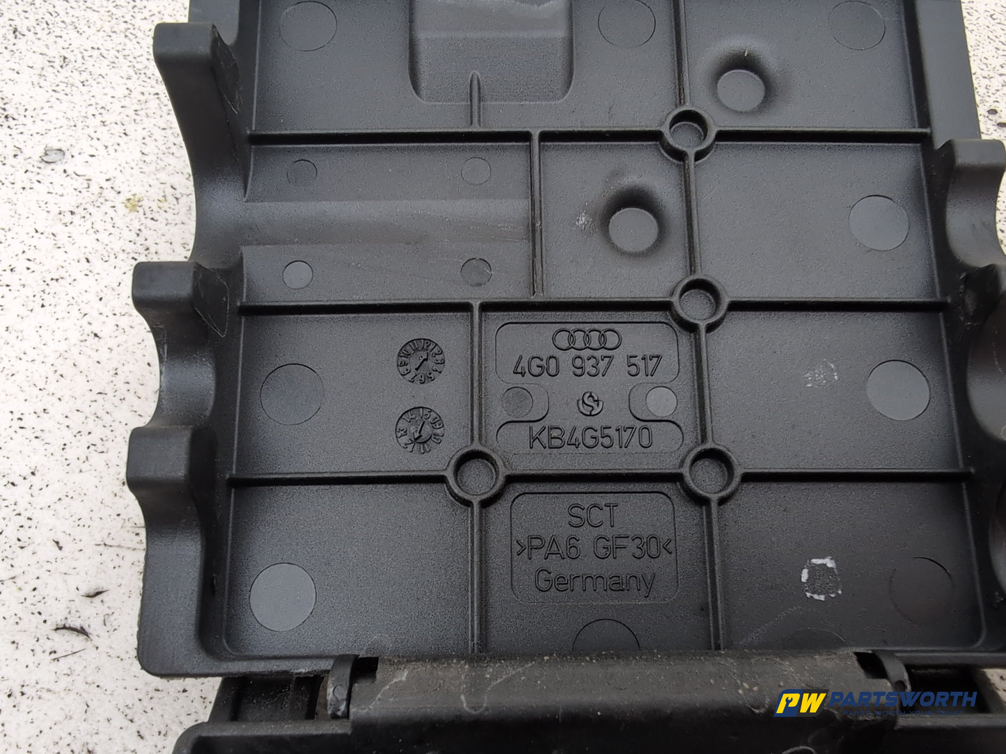 Fuse and Relay Box 1 5