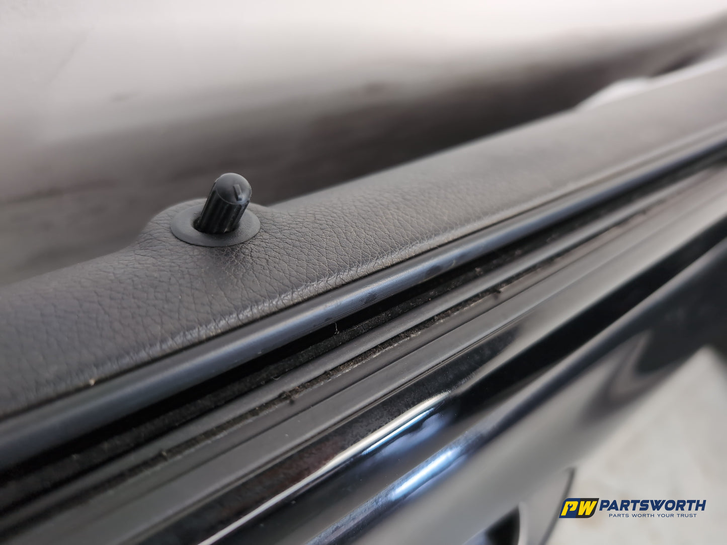 Door Front RH 5
