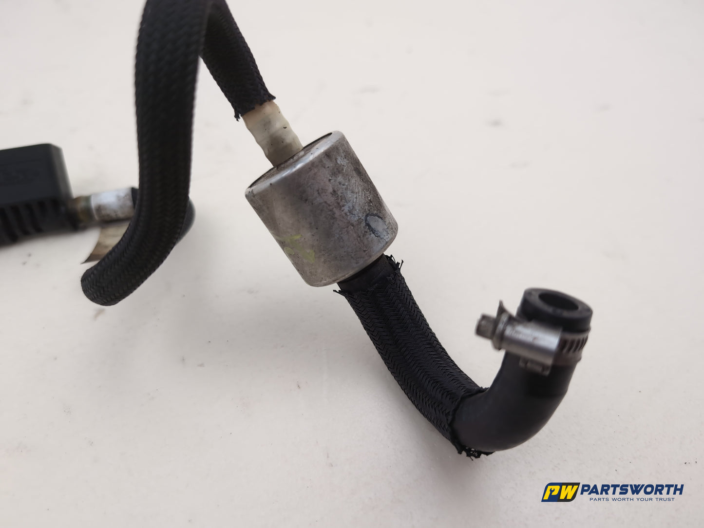 Bmw E81 E87 E90 E91 N47 320d 318d Diesel Fuel Injection Rail Feed Line Pipe Hose - photo 5